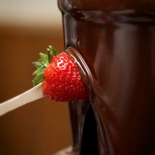 Load image into Gallery viewer, VEGAN MILK CHOCOLATE - 900G BAG