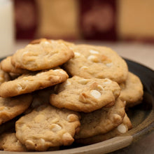 Load image into Gallery viewer, WHITE CHOCOLATE CHUNKS - 10 KG